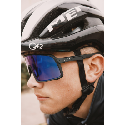 Okulary sportowe PICA OLOR niebieskie fotochromowe